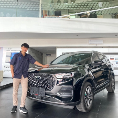 stevan sales consultant chery arta jakarta