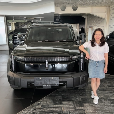 Yenni Mulyana Sales Consultant Chery Arta Jakarta